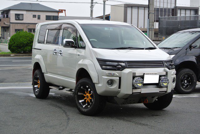 Купить делику д 5. Mitsubishi Delica d5. Mitsubishi Delica d:5. Mitsubishi Delica d6. Митсубиси Делика 2020.