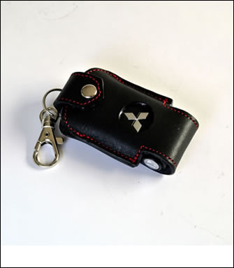栃木レザースマートキーケース　ブラック/レッドステッチ［後期2型］