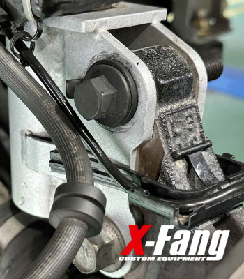 X-FANG キャンバーアジャストボルト［後期2型］