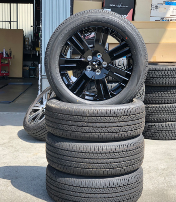 中古新車外しシャモニー純正18インチタイヤ＆アルミセット101