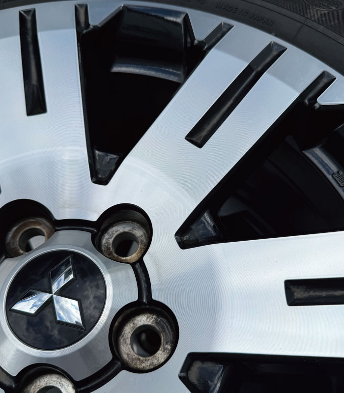 中古純正18インチタイヤ＆アルミセット117b サムネイル2