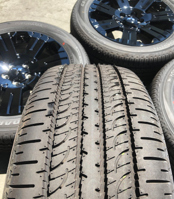 中古新車外しシャモニー純正18インチタイヤ＆アルミセット(小傷有)118a サムネイル3