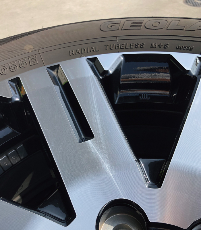 中古純正18インチタイヤ＆アルミ4本セット1206 サムネイル2