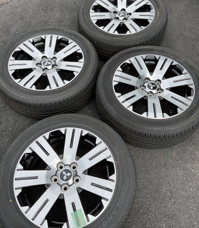 中古新車外し純正18インチタイヤ＆アルミ4本セットa31